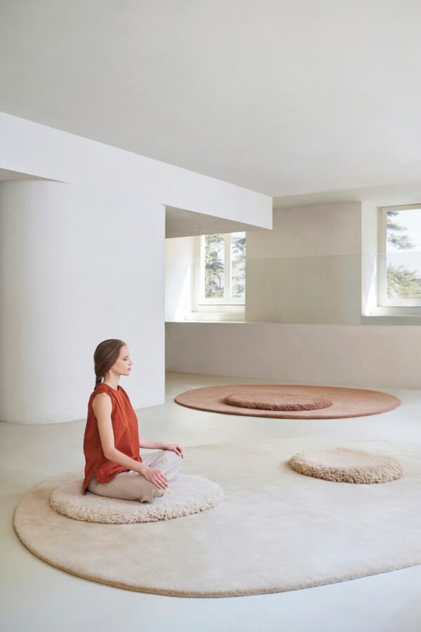 Amini Ciclopi by Elisa Ossino